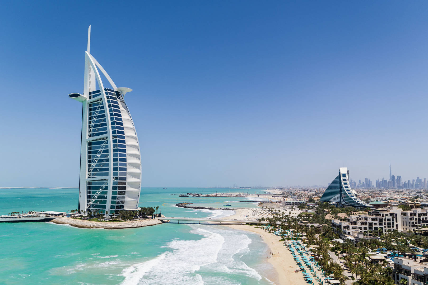 burj-al-arab-jumeirah-jumeirah-beach-hotel-jumeirah-al-naseem-private-beach-drone_6-4