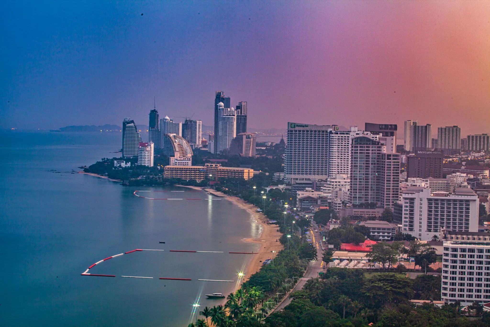 sunrise-pattaya-beach-thailand