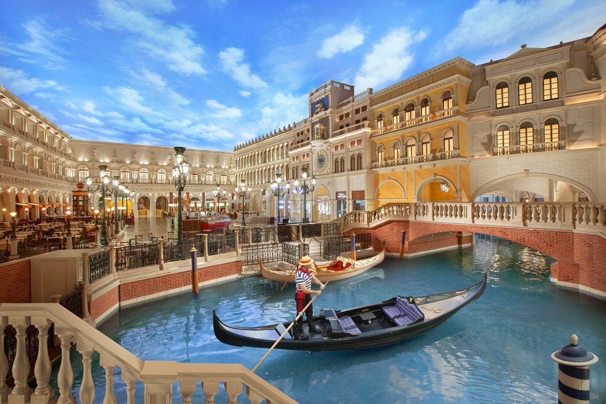 grand-canal-shoppes